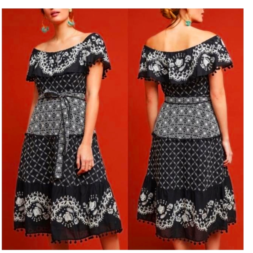 🦋NWT Anthropologie Off shoulder dress